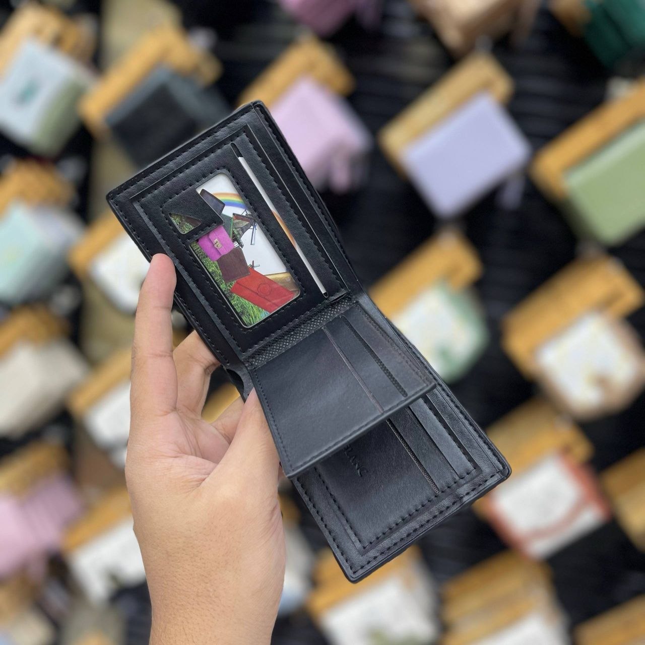 LACOSTE Men’s Leather Wallet – Premium Quality S1