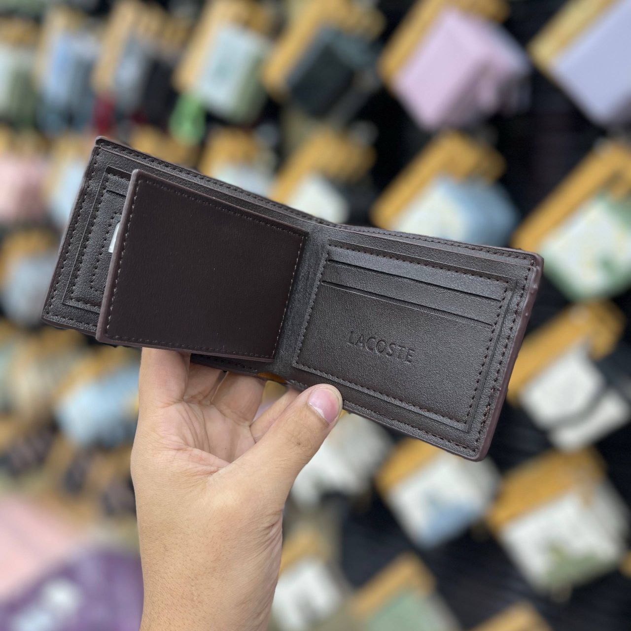 LACOSTE Men’s Leather Wallet – Premium Quality S1