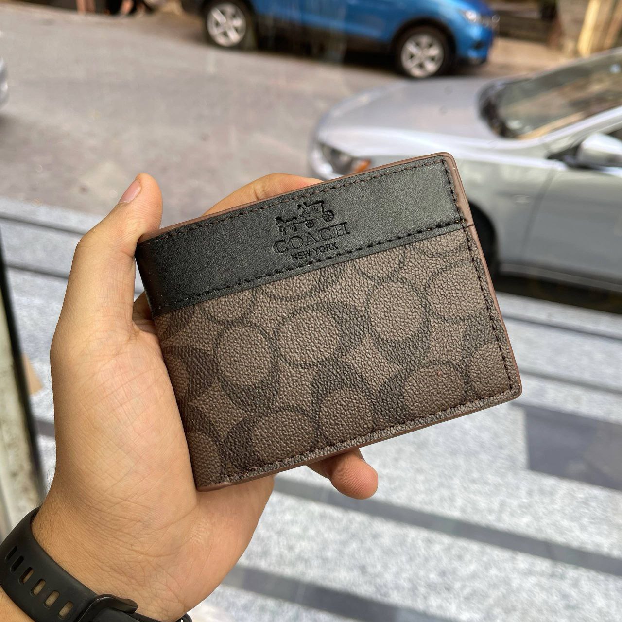 COACH Men’s Leather Wallet – Premium Quality S1