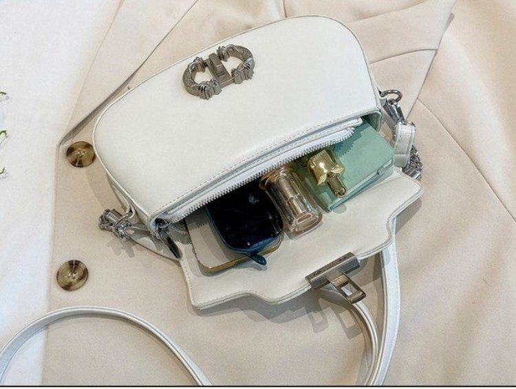 “Elegant Cross” Imported Bag – Premium Leather S1  (Code: 1610)