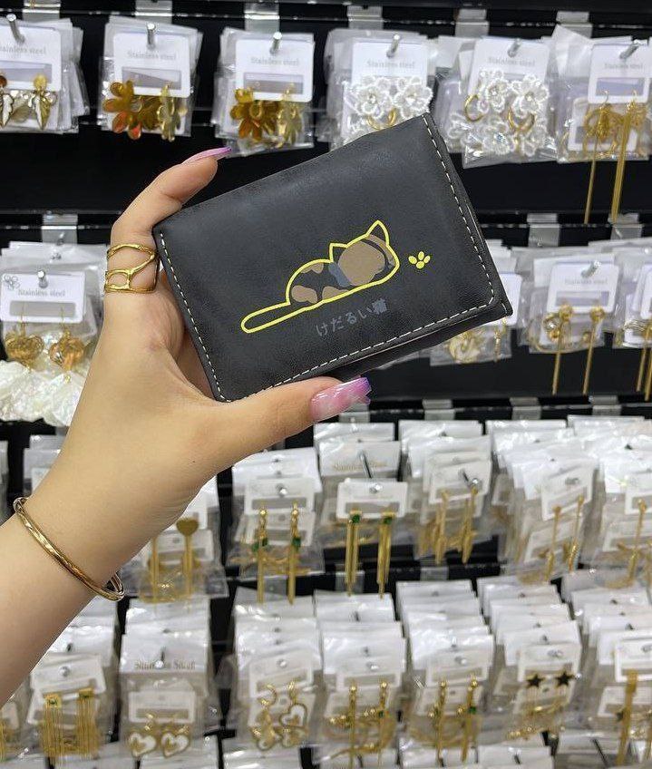 “Elegant Leather” Wallet – Premium Quality S1