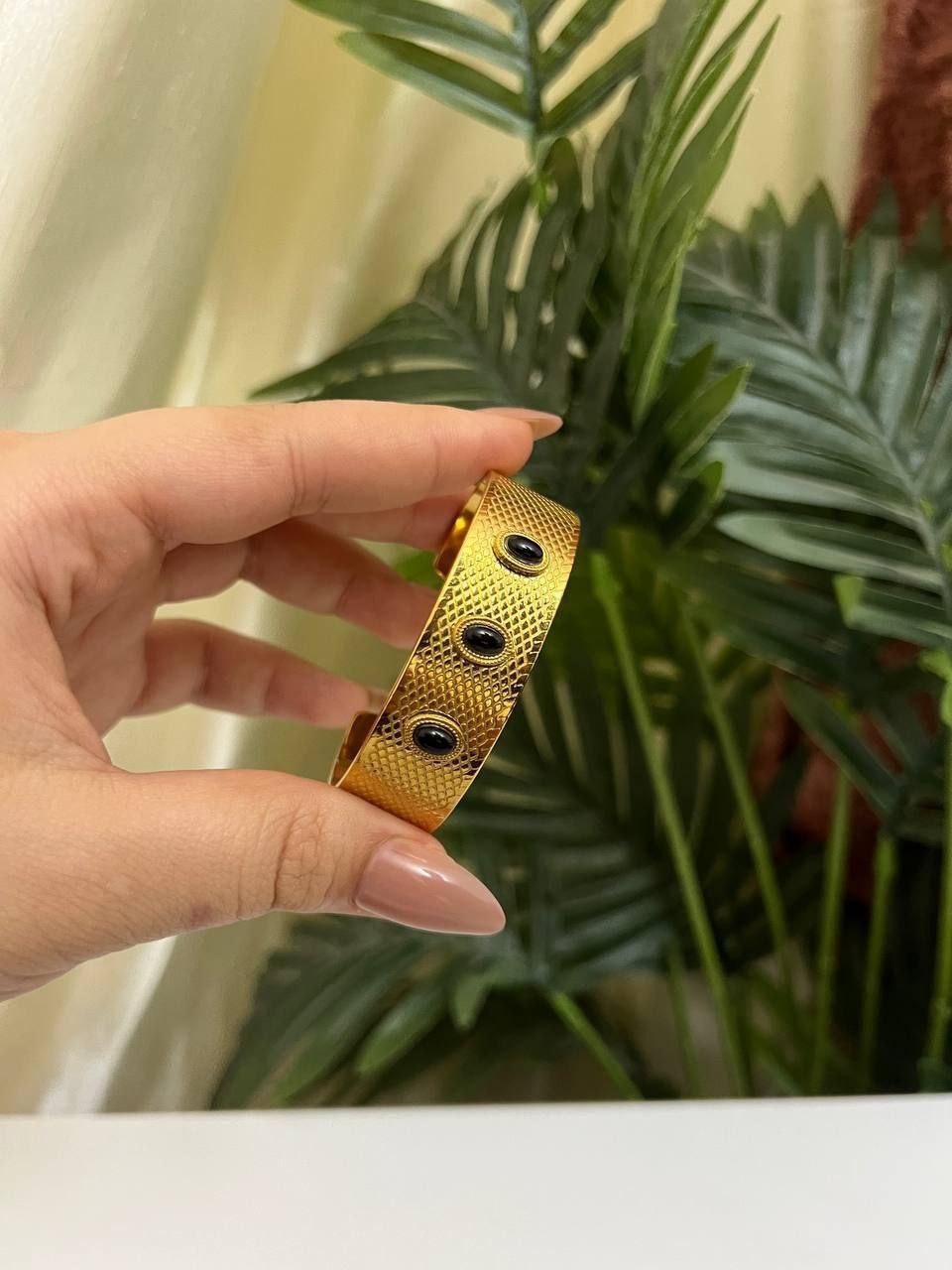 Stainless Steel 750 Pure Bangle S1