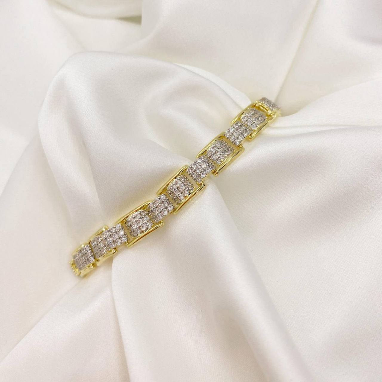 Lazurde-Inspired Gold Plated Zircon Anklet S1