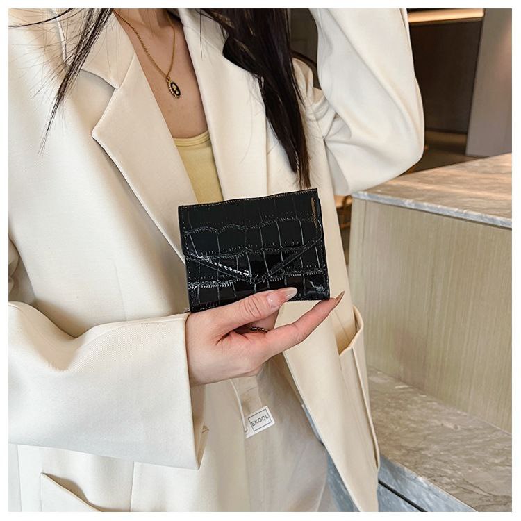 SHEIN Trendy Wallet  S1    Code 197