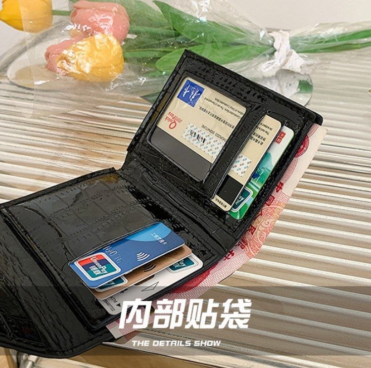 SHEIN Trendy Wallet  S1    Code 197