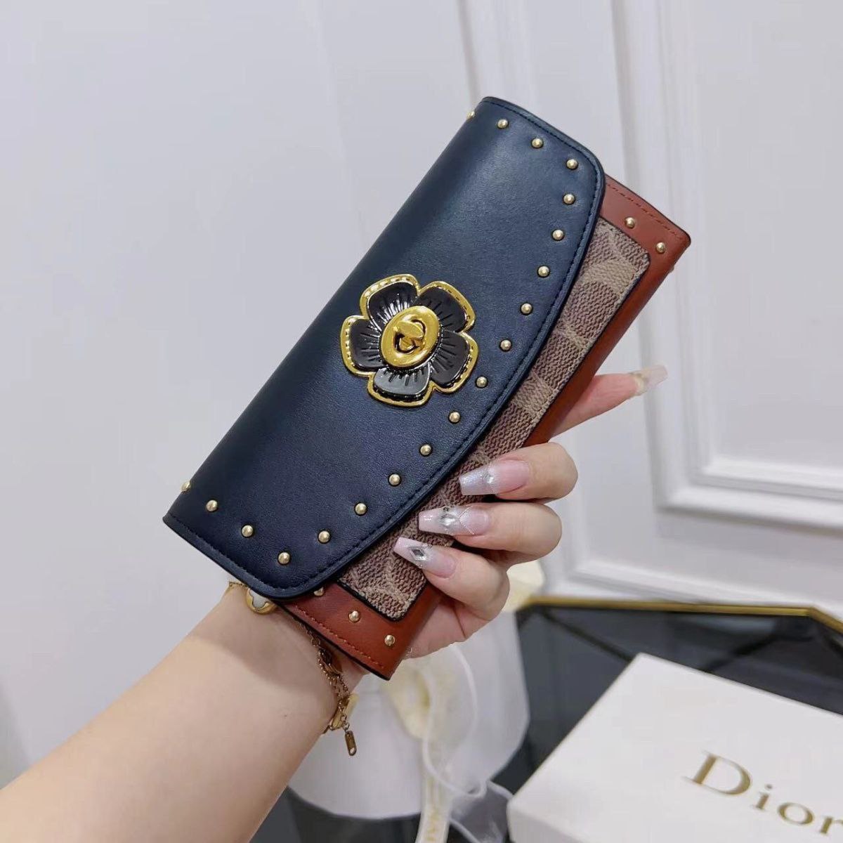 Women’s Chic Wallet – Code 10653   S2
