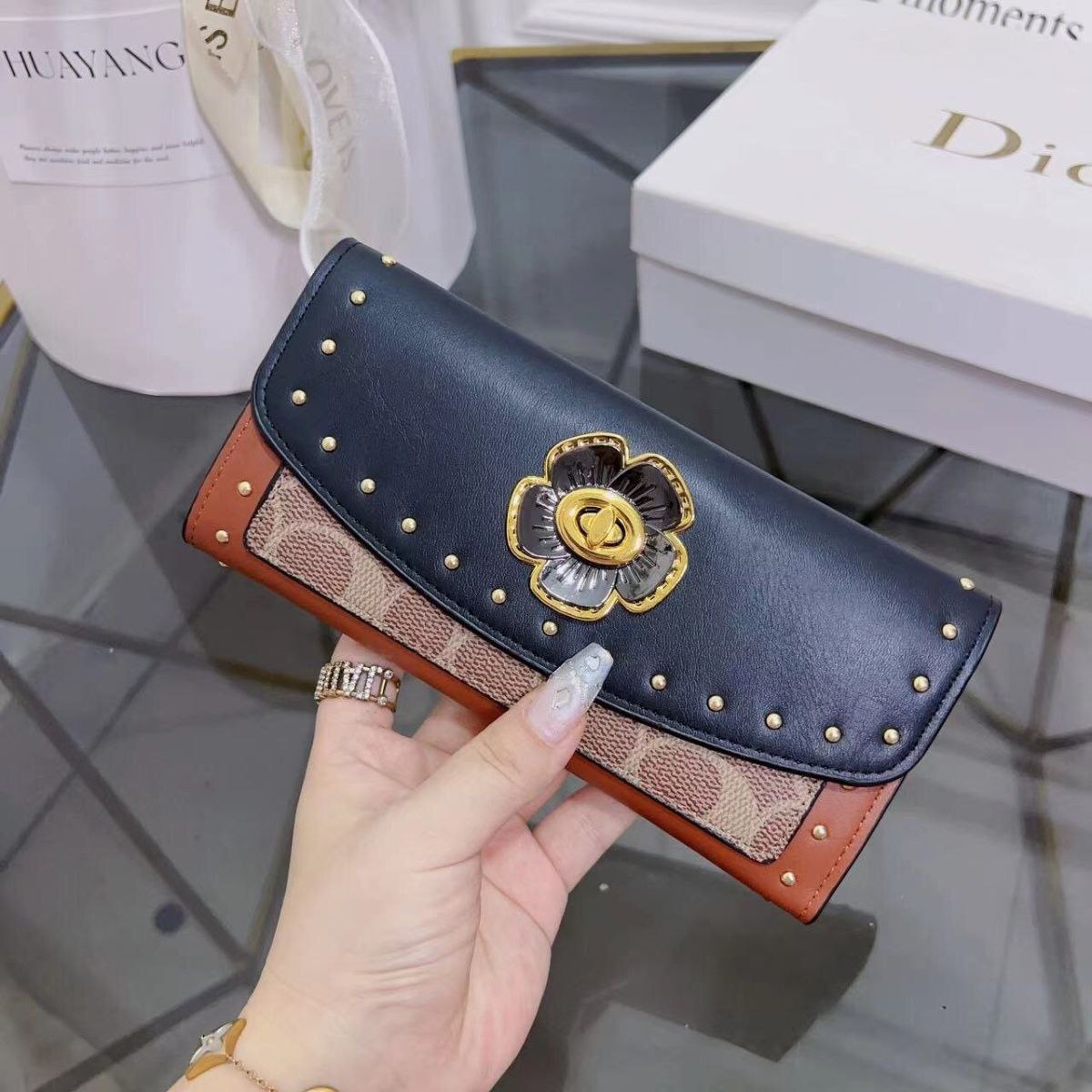 Women’s Chic Wallet – Code 10653   S2