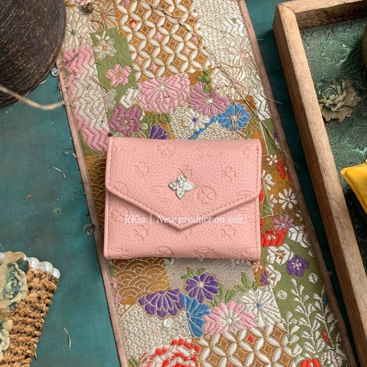 SHEIN Ultra Small Synthetic Wallet Code 10968     S2