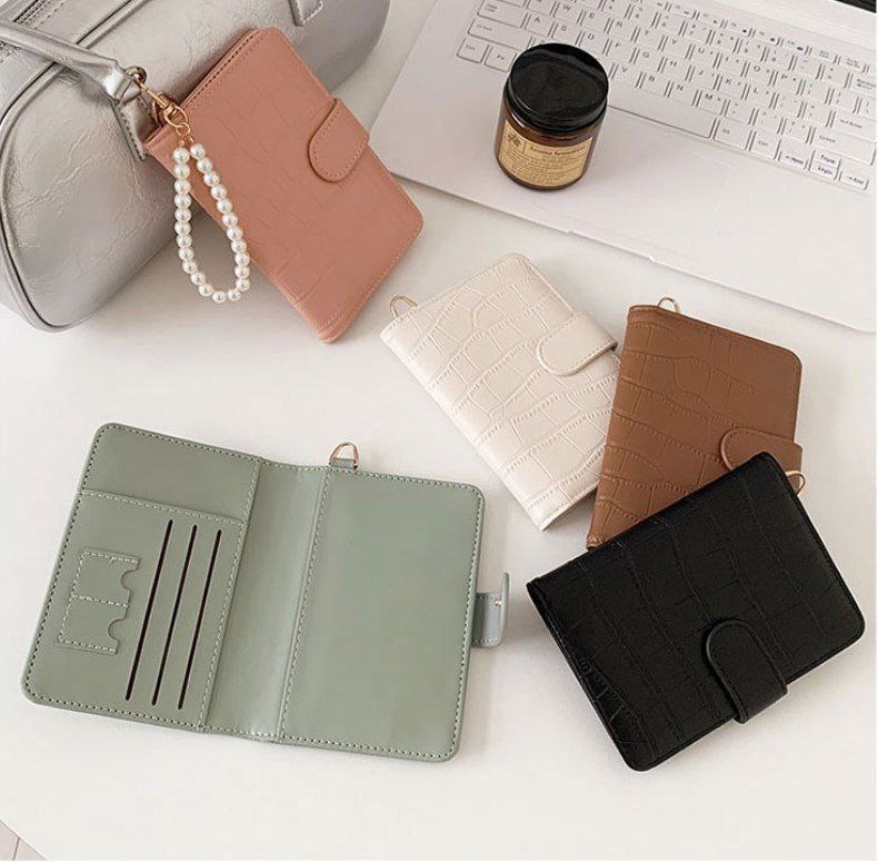 SHEIN Passport Holder with Crossbody Strap Code 17-57    S1