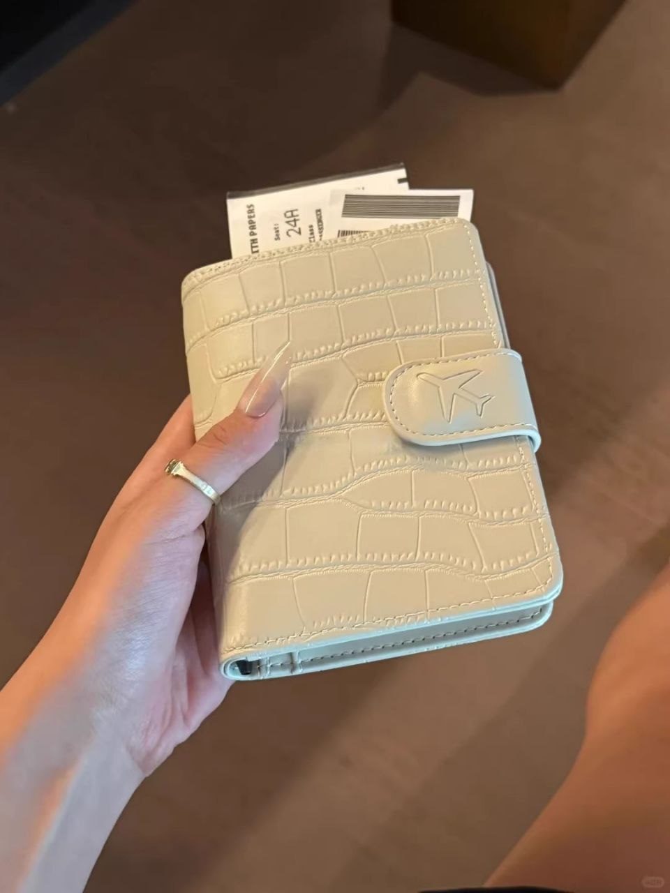 SHEIN Passport Holder with New Layout Code 17-24   S1