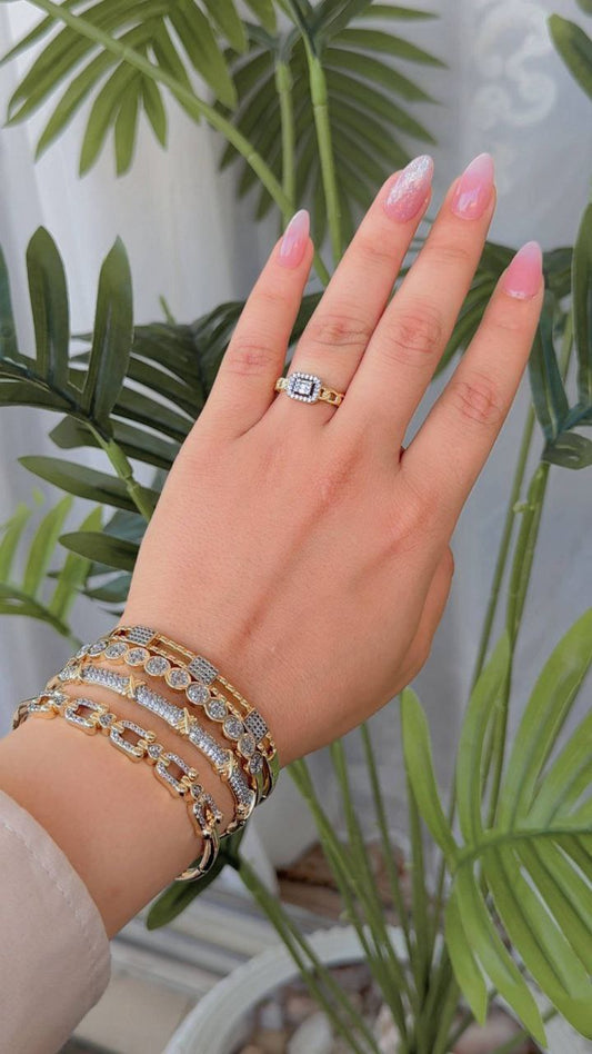 Gold Plated Free Size Ring with Zircon Stones   S1
