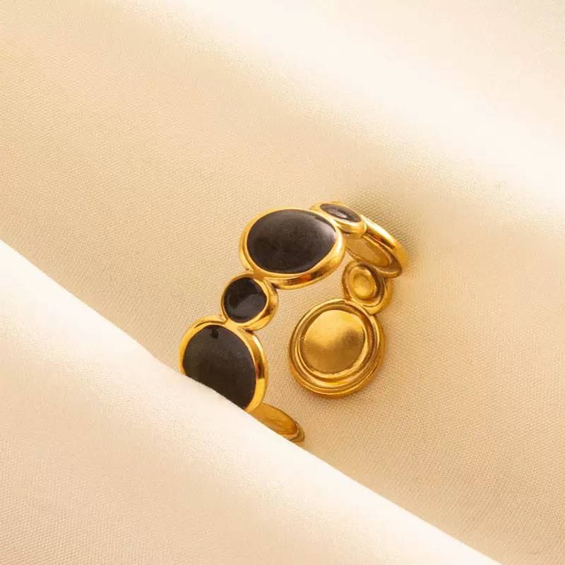 Pure 316 Stainless Steel Enamel Ring – Black and White    S1