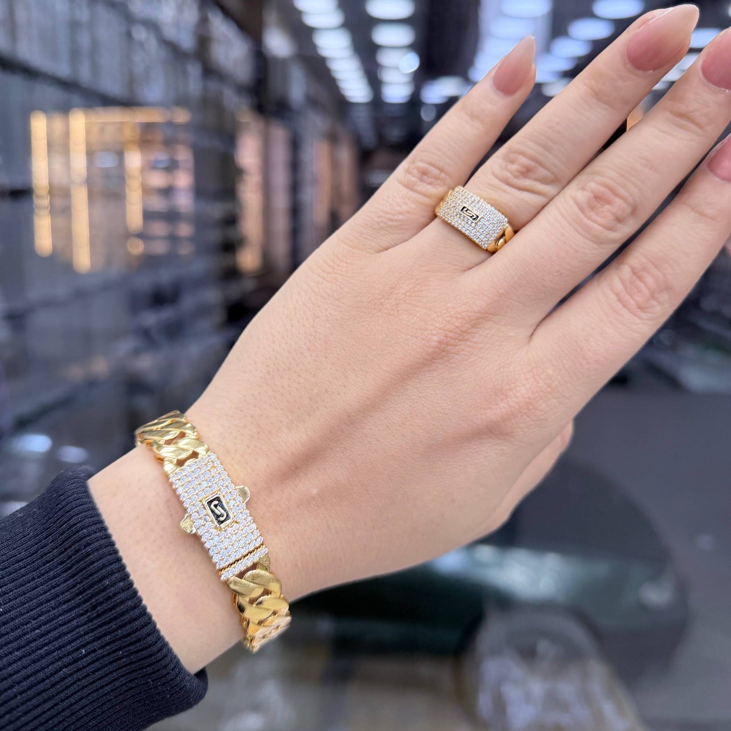 Bracelet & Ring Set Chinese Gold with Zircon Stones    S1