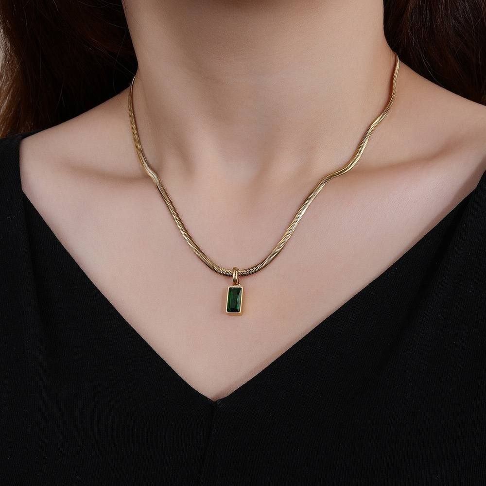 Emerald Stone Chain Necklace Stainless Steel 316 Pure    S1