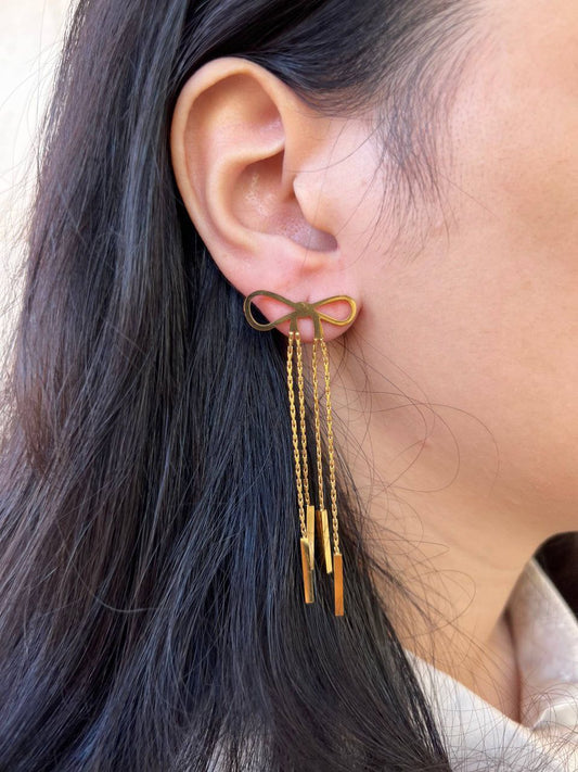 Hoop Twist Earring – Pure 316 Stainless Steel    S1