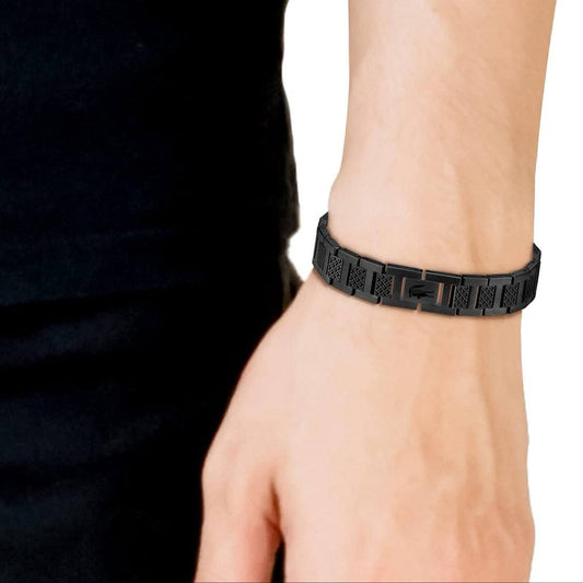 Lacoste Men's Bracelet – Pure 316 Stainless Steel    S1