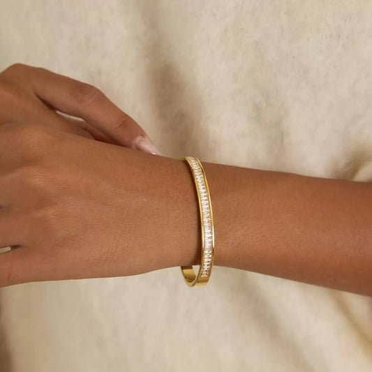 Pure 750 Stainless Steel Bracelet    S1