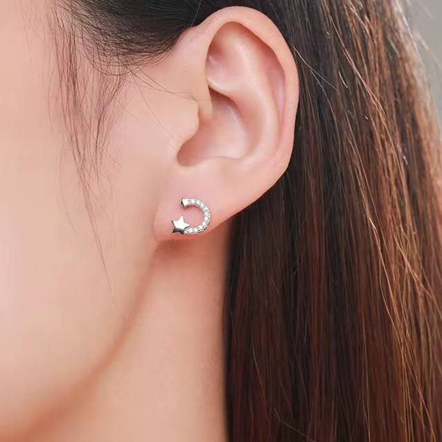 Ball Back Piercing Stainless Steel 316 Bar with Zircon Stones    S1