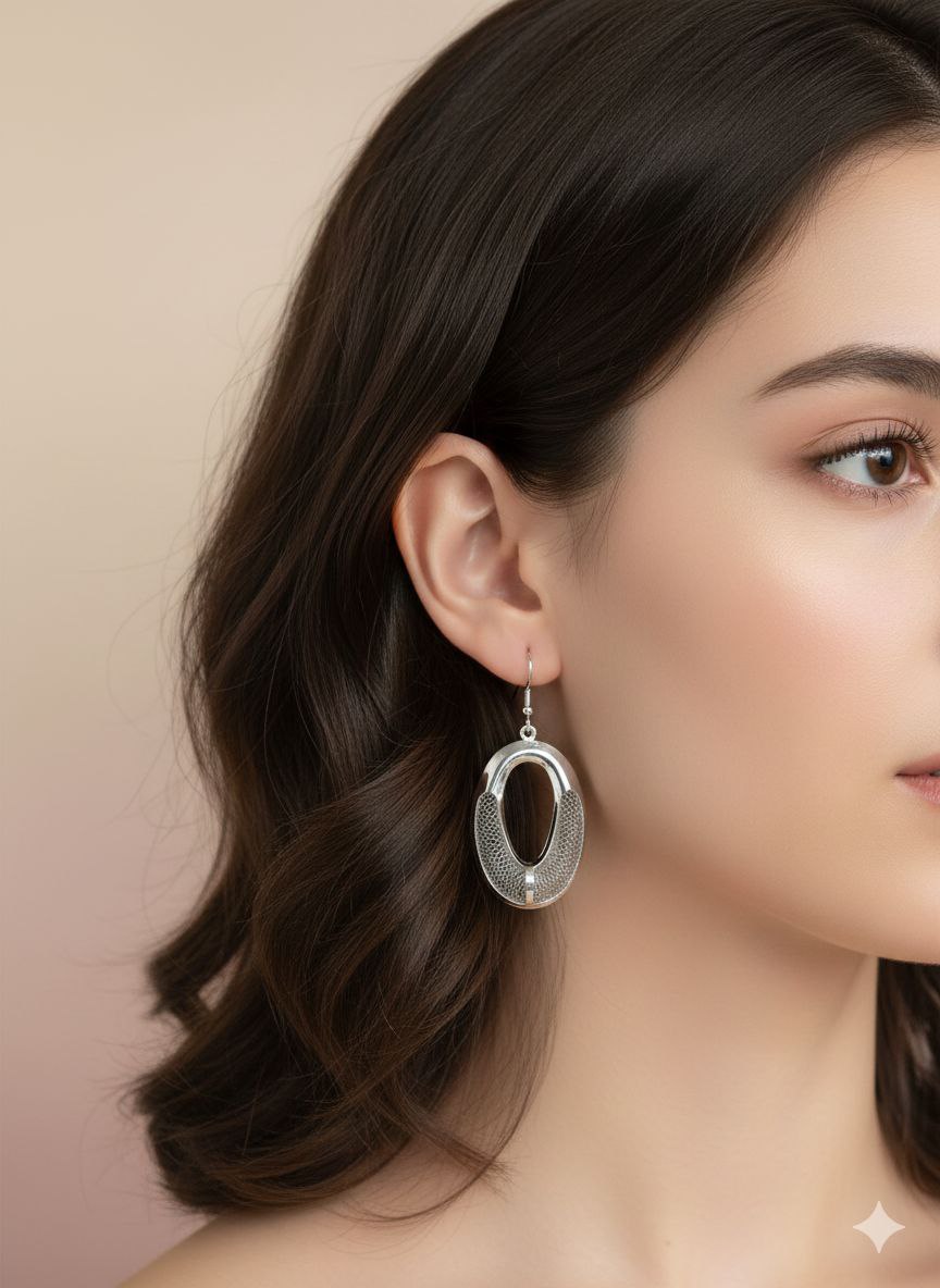 Unique Crystal Accessory Earrings    S2