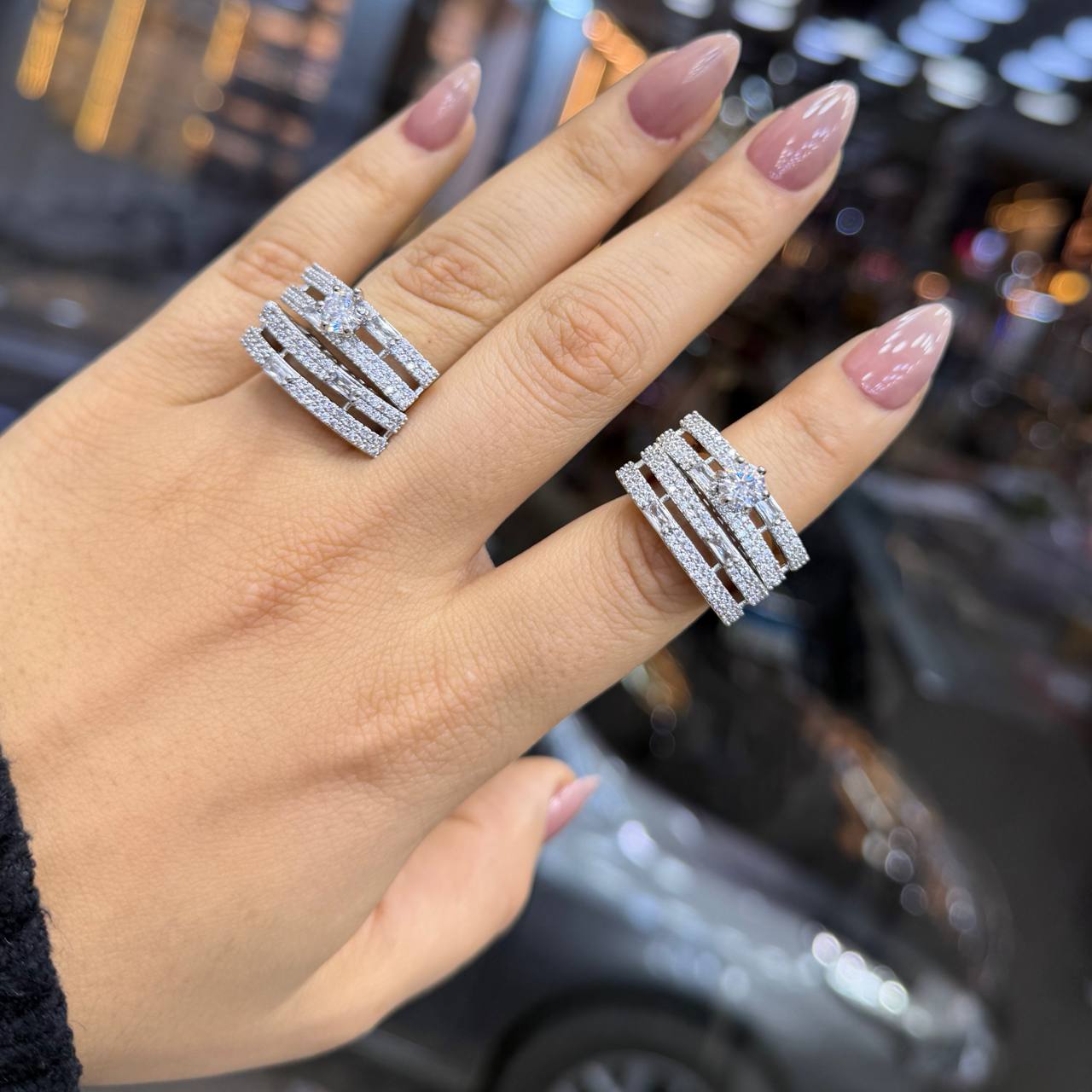 Chinese Gold Twin Rings with Zircon Stones     S1