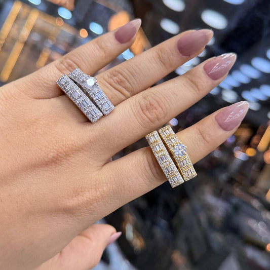 Chinese Gold Twin Rings with Zircon Stones    S1