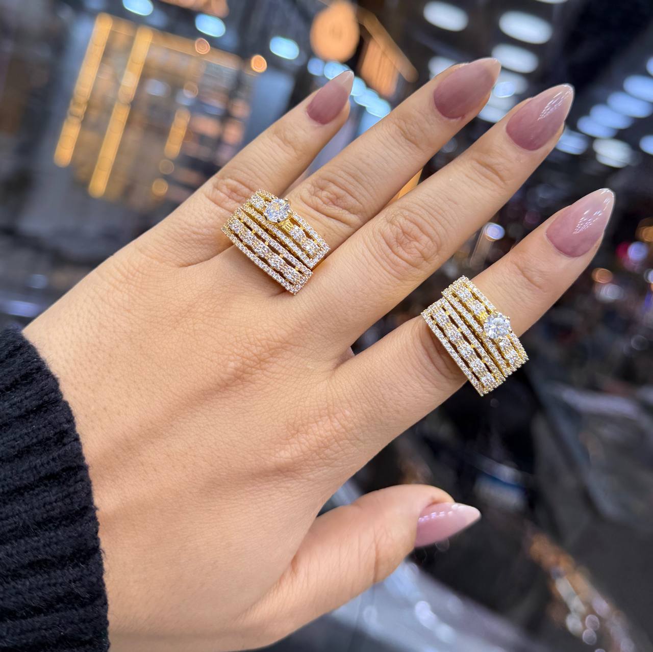 Chinese Gold Twin Rings with Zircon Stones    S1