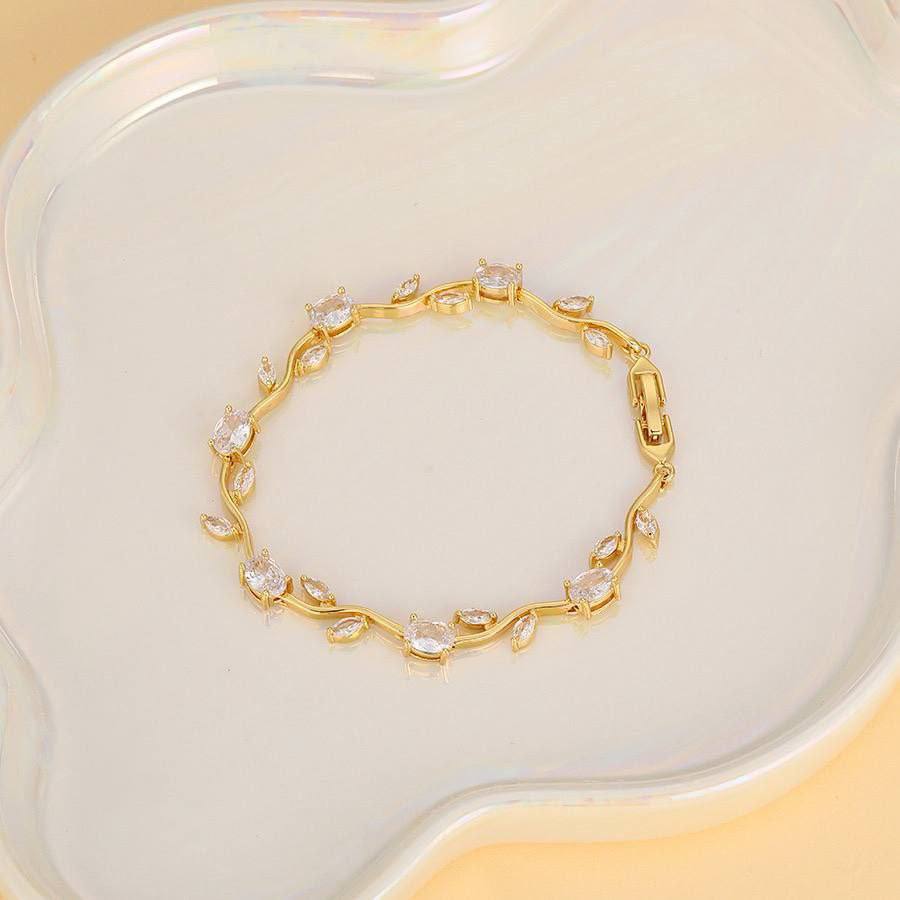 Tulip Trend Initial Pendant – Chinese Gold with Zircon Stones   S1