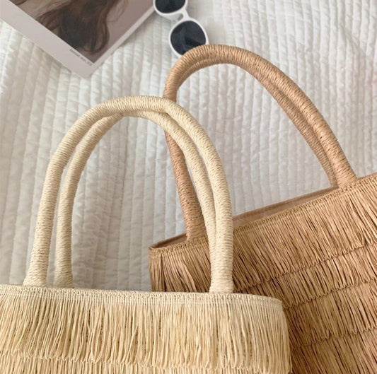 Woven Straw Bag with Inner Lining and Drawstring   S1