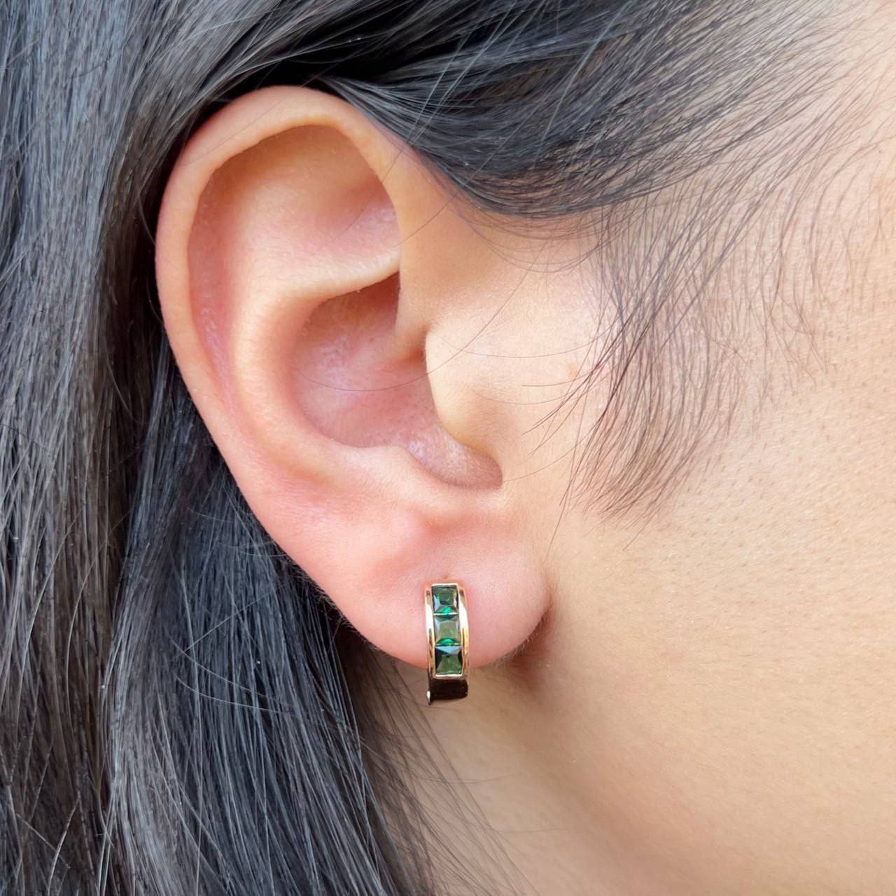 Chinese Gold Stud Earrings for Kids   S1