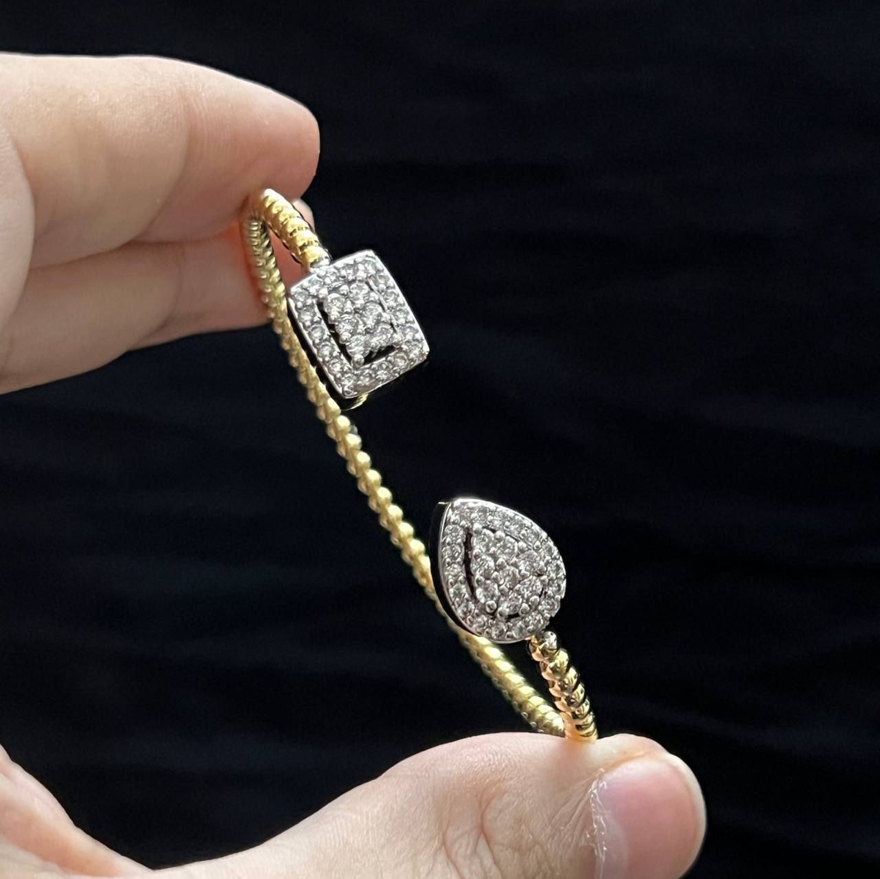 Gold Plated Zircon Bracelet    S1