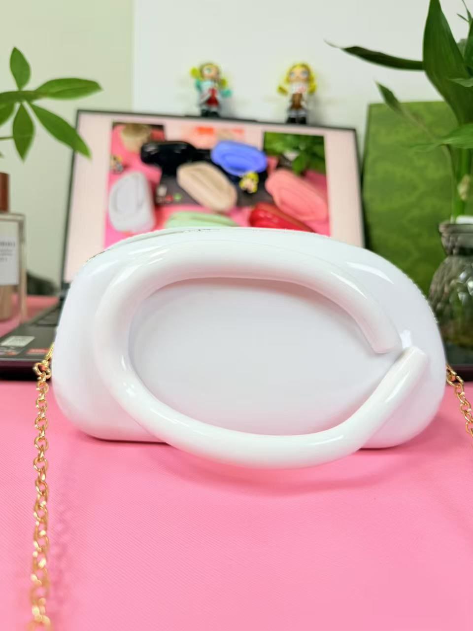 Zara Trendy Bag – Silicone – R16     S1