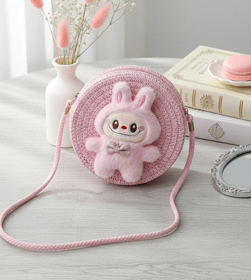 Kids Straw Bag with Unique Designs – R60    S1