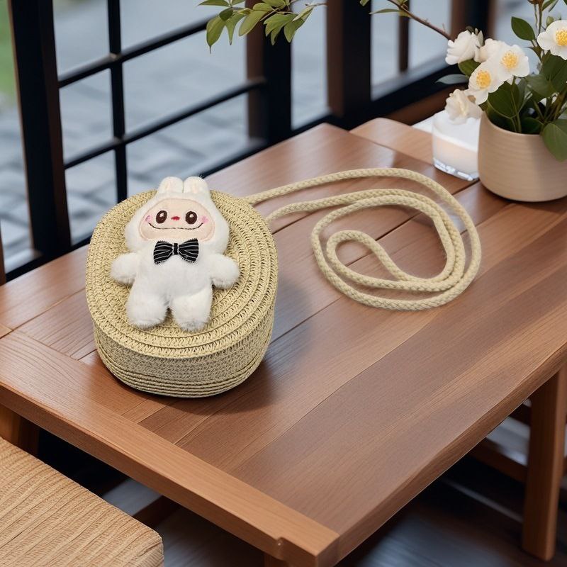 Kids Straw Bag with Unique Designs – R60    S1
