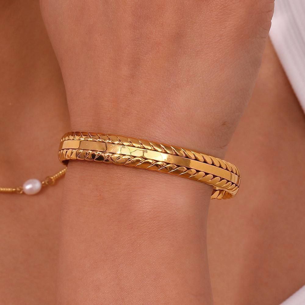 Pure 750 Stainless Steel Bracelet    S1