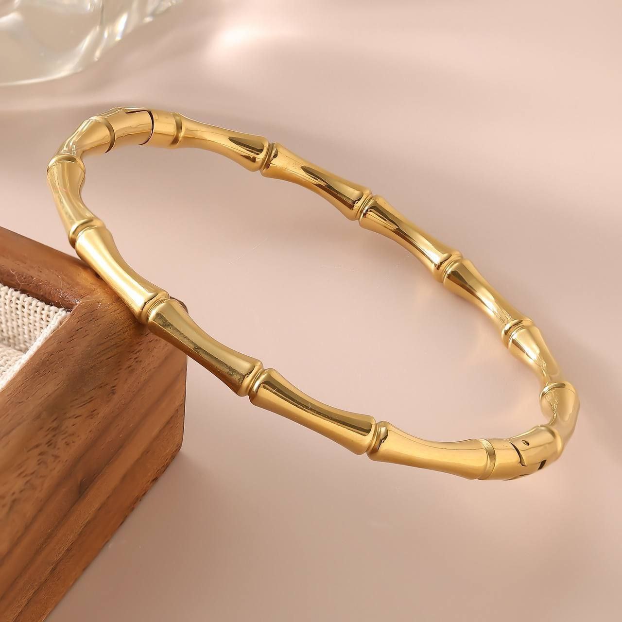 Closed Bone-Style Pure 316 Stainless Steel Bracelet   S1