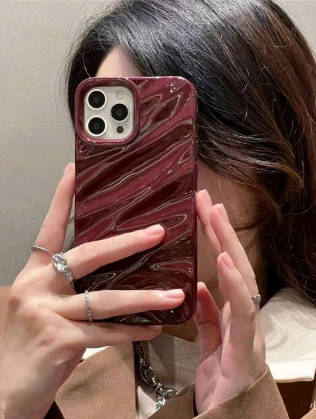 Burgundy 3D Wave Pattern Anti-Fall Phone Case with Crumpled Silk Texture and Electroplated Polished Finish (iphone 15 pro) 