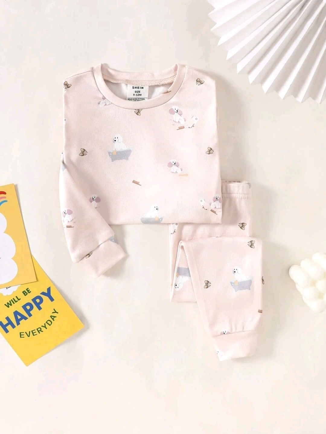 Product Name:
SHEIN Girls 2-Piece Pajama Set with Cute Puppy Print Raglan Sleeve Tee and Cozy Pants