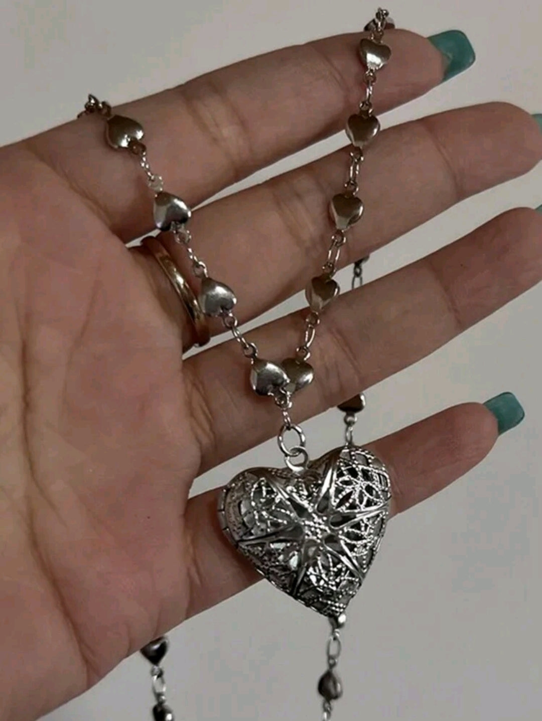 Romantic Heart-Shaped Locket Pendant – Stainless Steel, Silver Tone