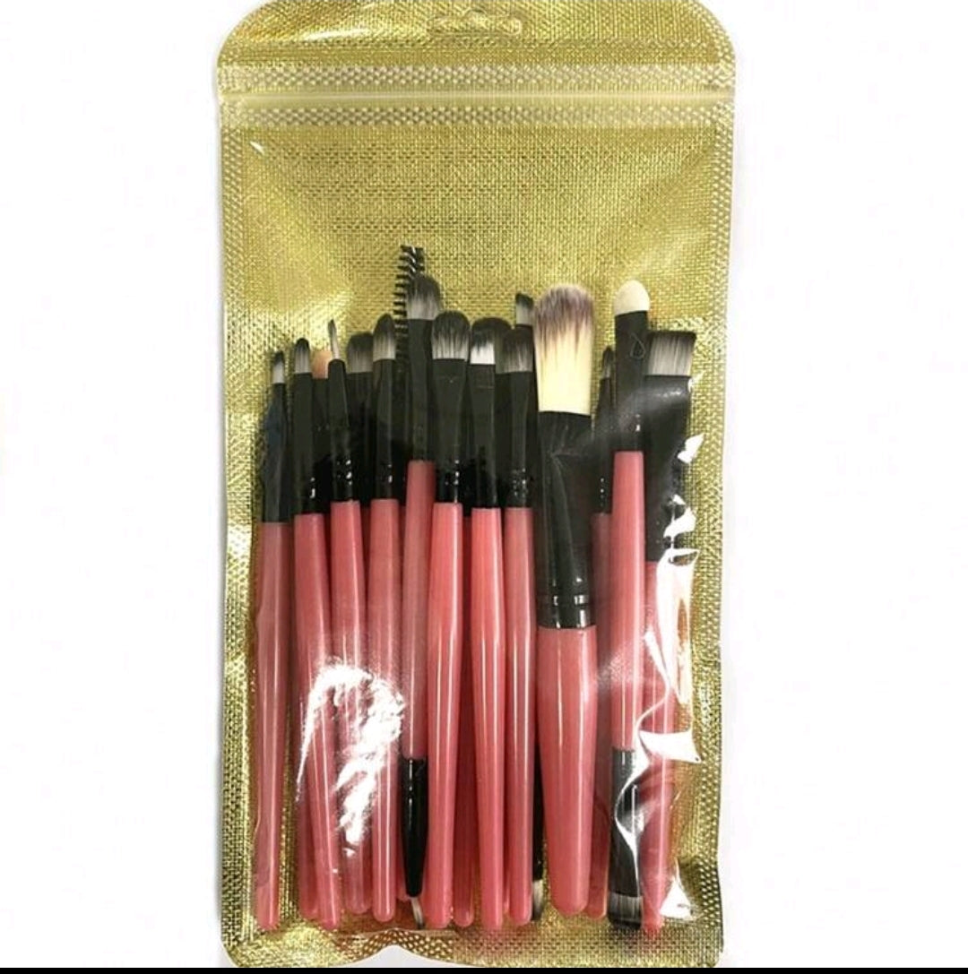 Product Name:
20-Piece Professional Makeup Brush Set with Foundation Brush, Eyeshadow Brush, Detail Brush, Eyebrow Brush, and Eyelash Tweezer