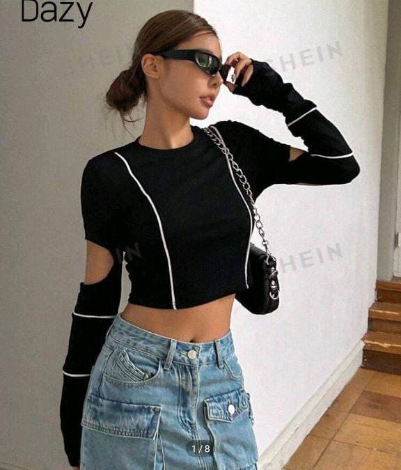 Fashion DAZY Contrast Stripe Crop T-Shirt