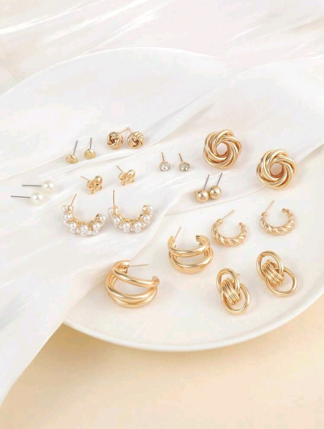 11 Pairs Butterfly & Imitation Pearl Earrings – Ramadan Collection