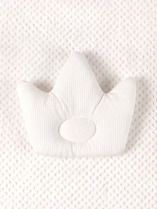 SHEIN Baby Crown Design Pillow